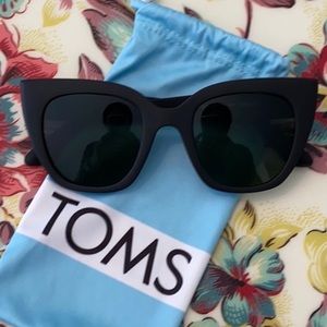 TOMS Sydney Sunglasses